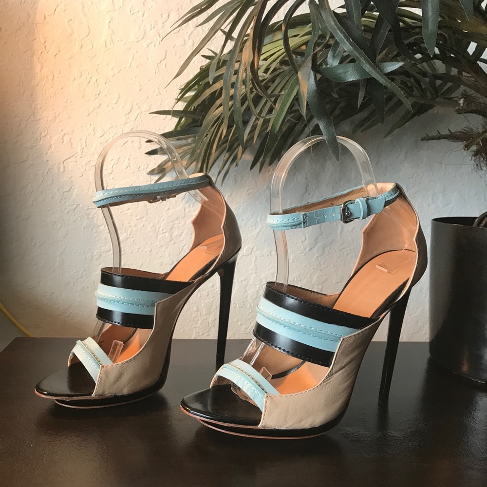 L.A.M.B Mary Jane Platform Heels sz 7.5